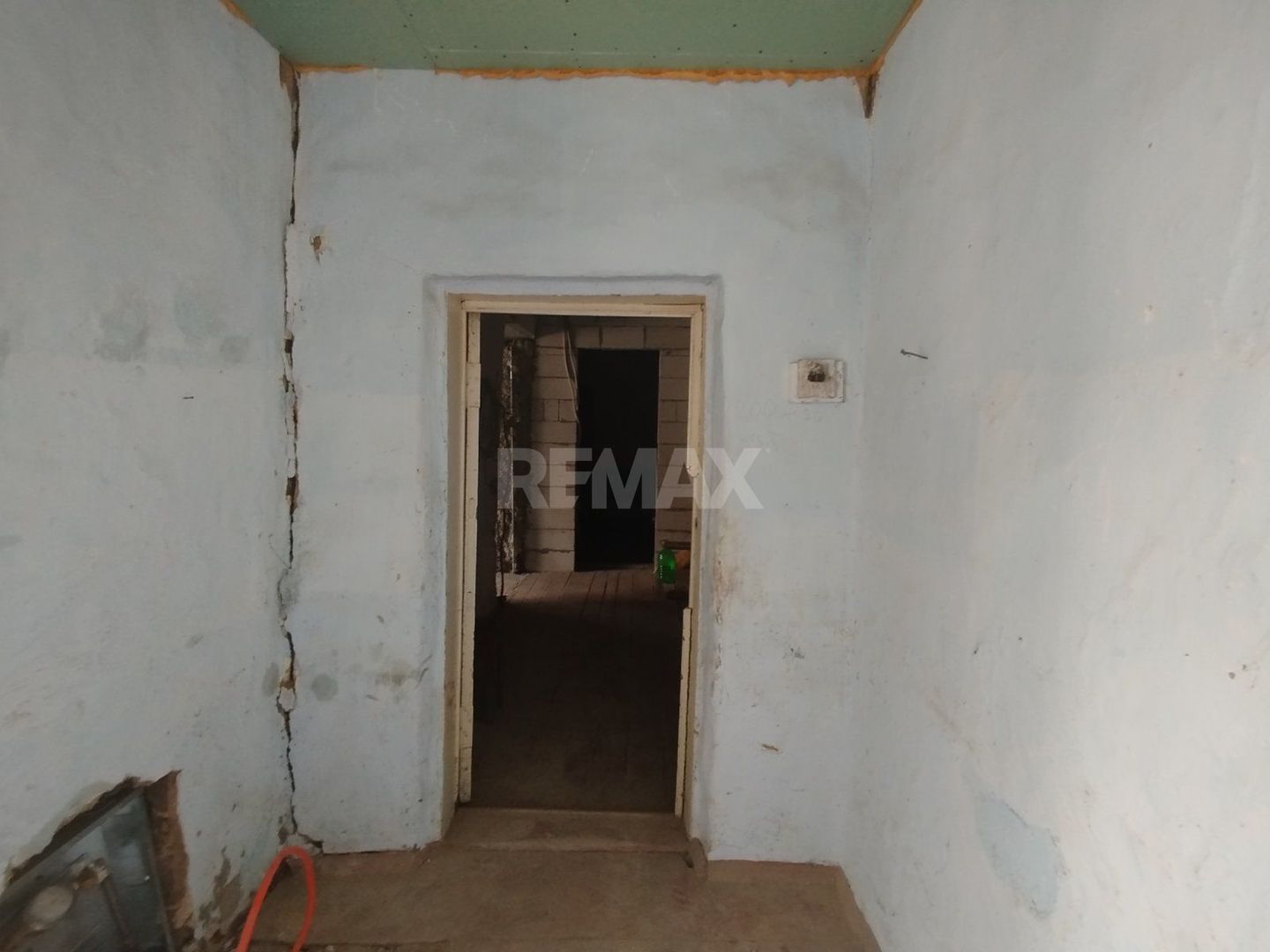 Locuință de 74 m² în Chetrosu, aproape de traseul R2 – potrivită de amenajare după propriul gust - Poză 4