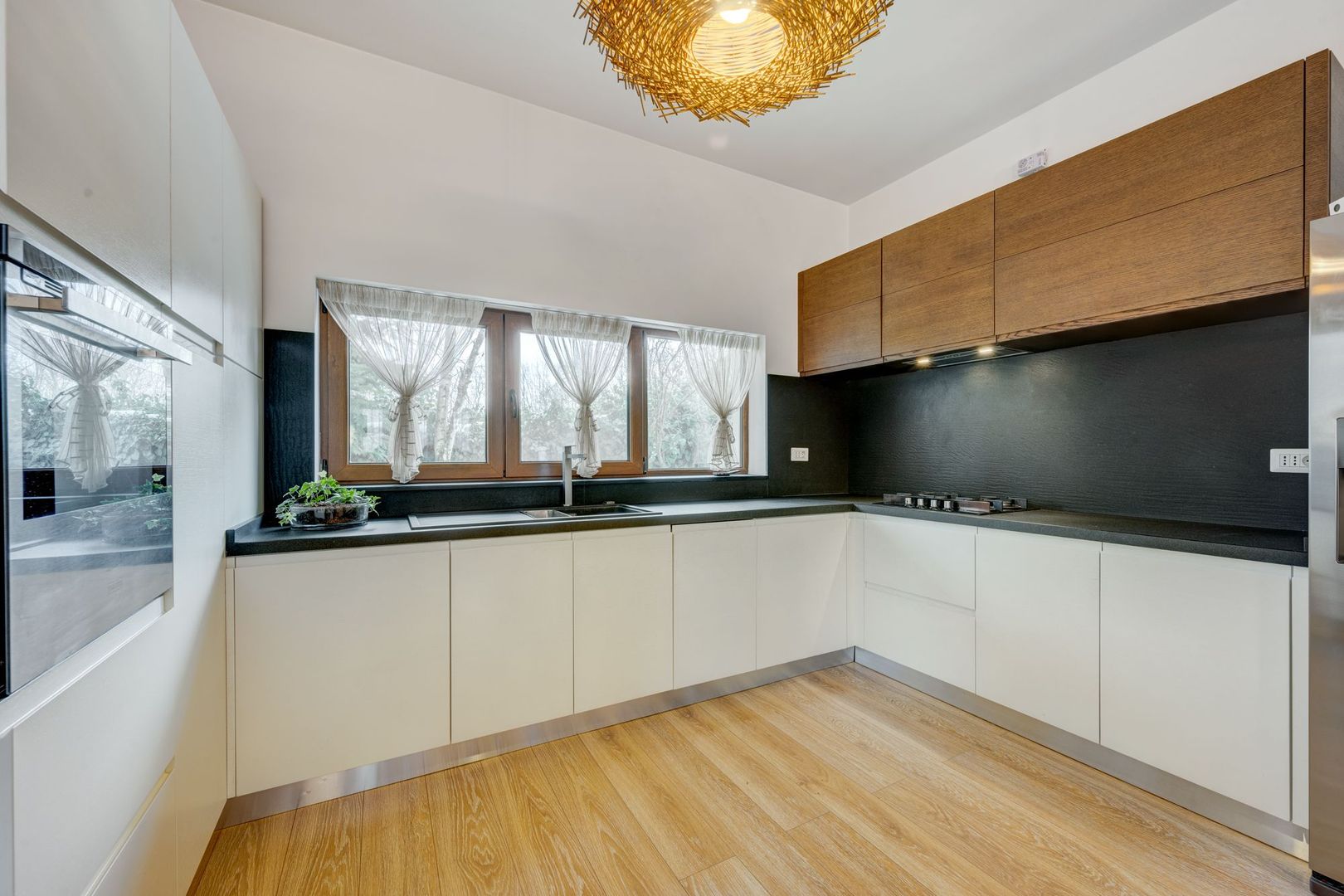 Vila de vanzare in Otopeni-central, zona linistita-Comision 0% - Poză 41