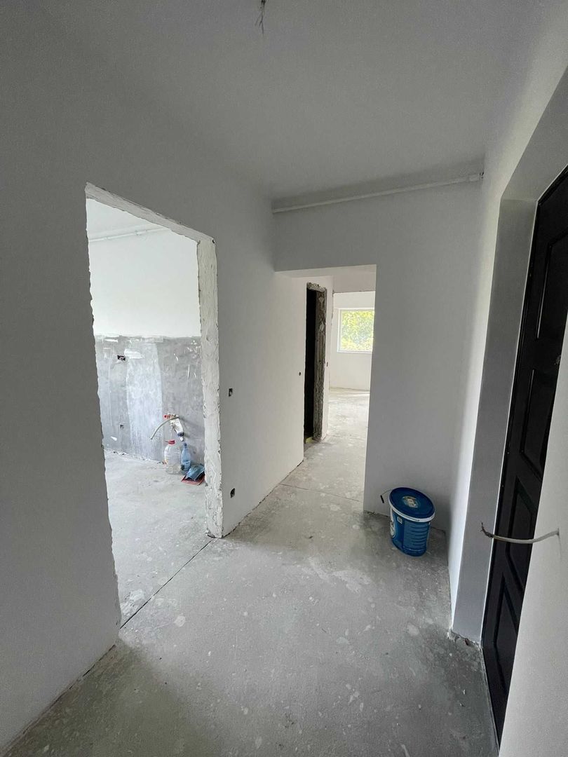 BRASADAS vinde ap 4 cam semifinisat etaj 3/8 in Micro16. - Poză 1