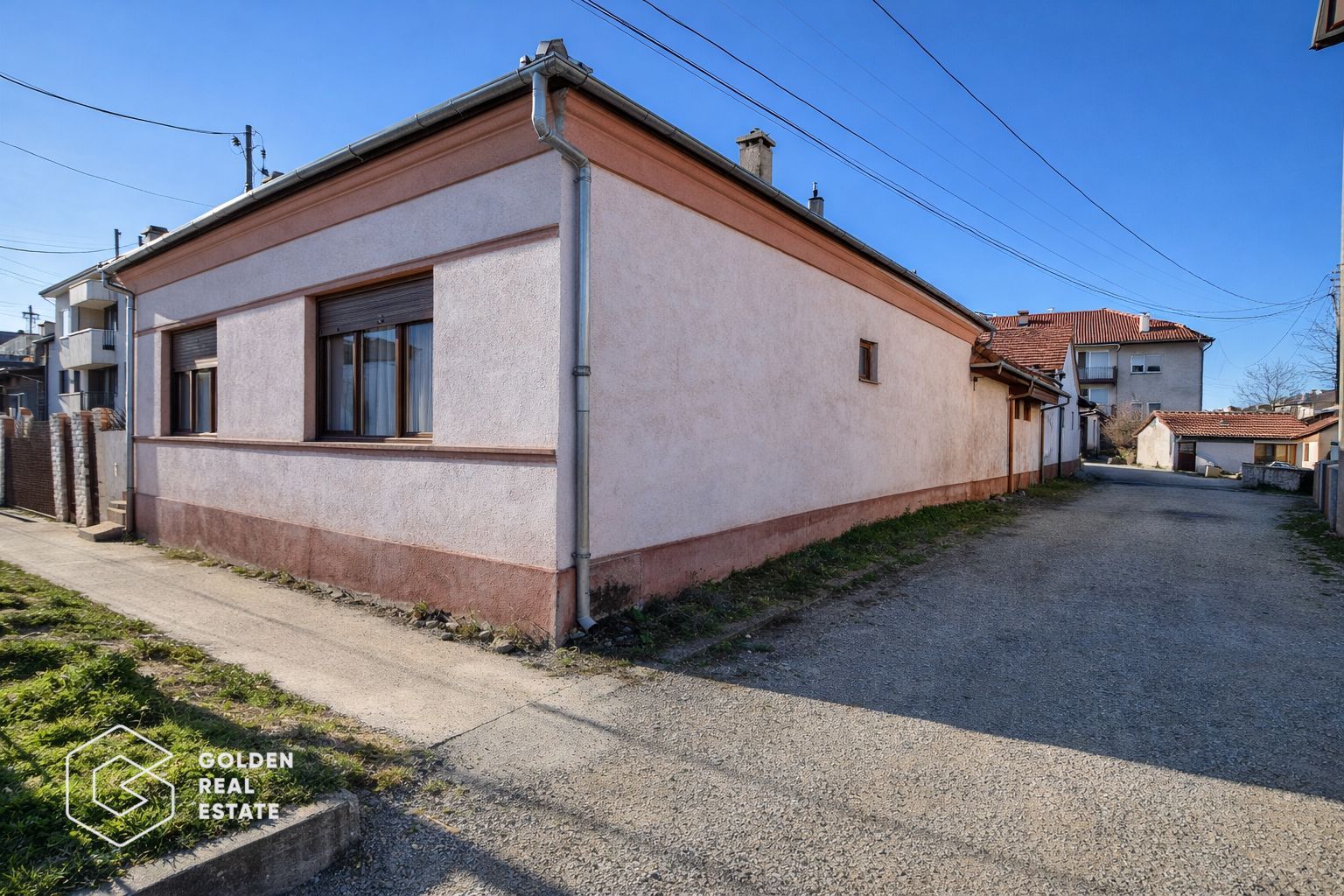 Casa cu 2 corpuri de cladire, Lipova - Poză 17