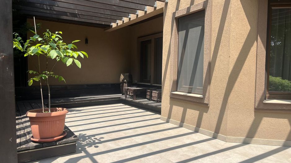 ANDRONACHE | Vila 4 Camere | Garaj | Curte Verde | Ciubar & BBQ - Poză 25