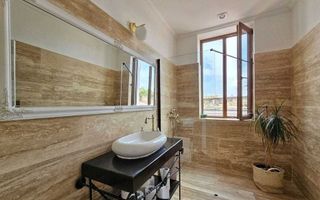 Apartament deosebit cu 3 camere, Ultracentral - Poză 6