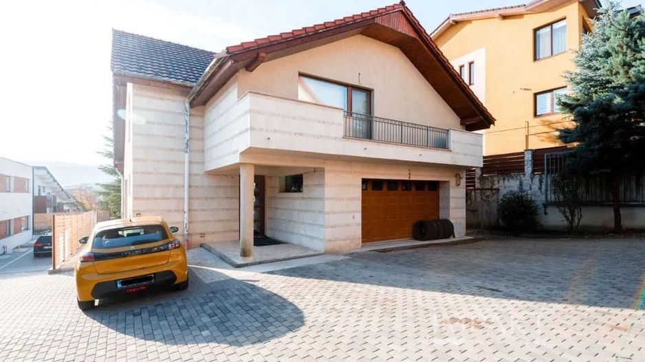 Casa individuala de vanzare im cartierul Mnastur! - Poză 4