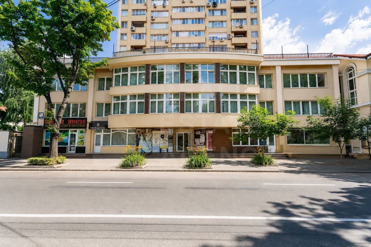 Chisie oficiu, 157 m2, Centru, str. Bucuresti - Poză 1