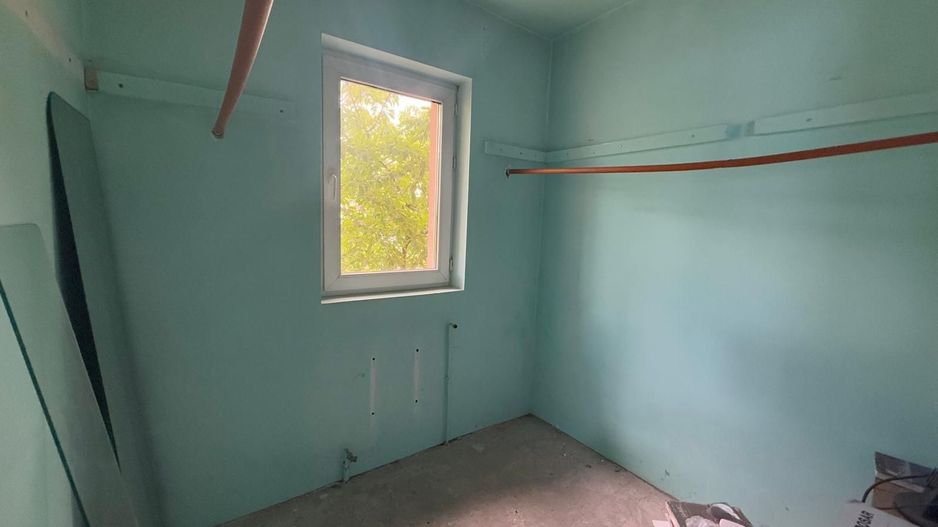 Casa individuala traditionala spatioasa in zona linistita - Dumbravita - Poză 8