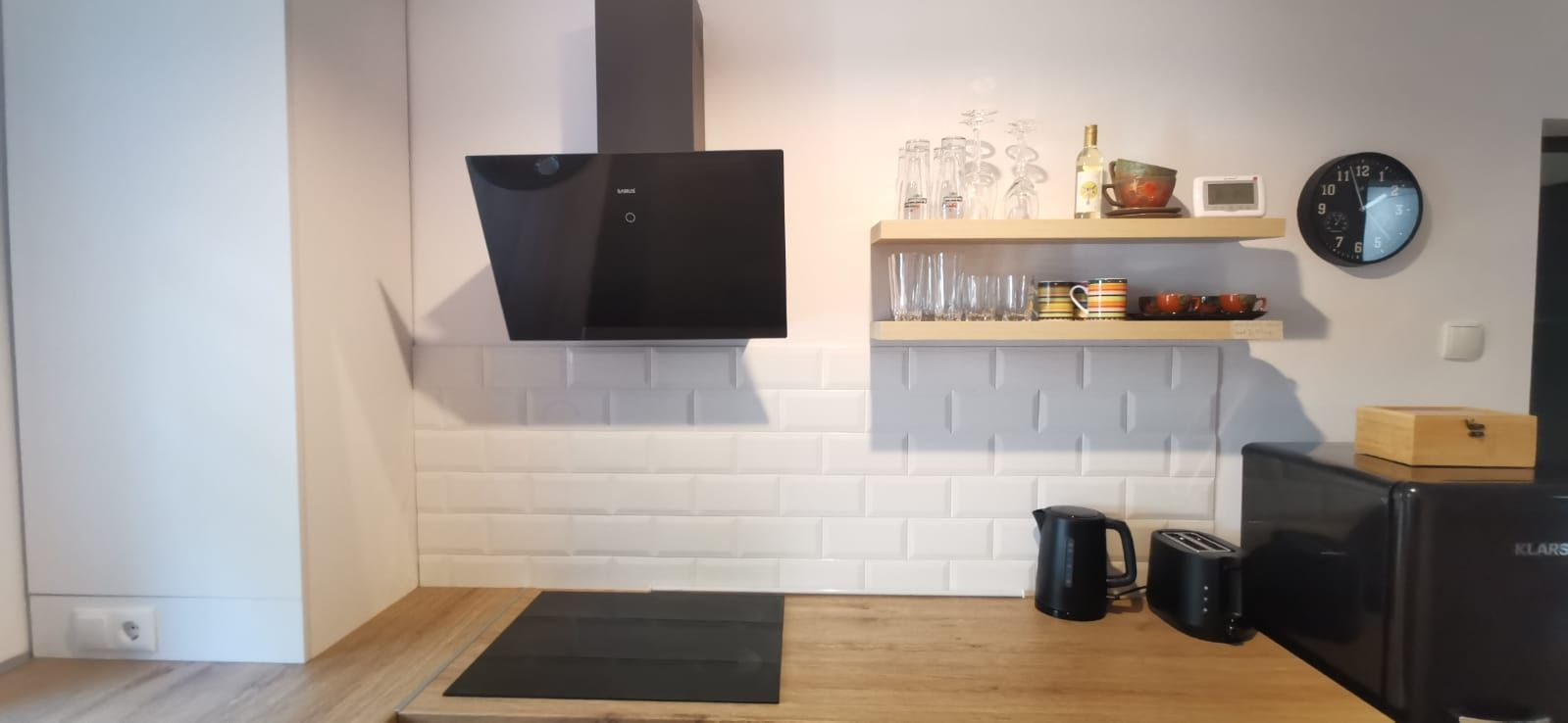 apartament 3 camere inchirier pe strada Gruia - Poză 4