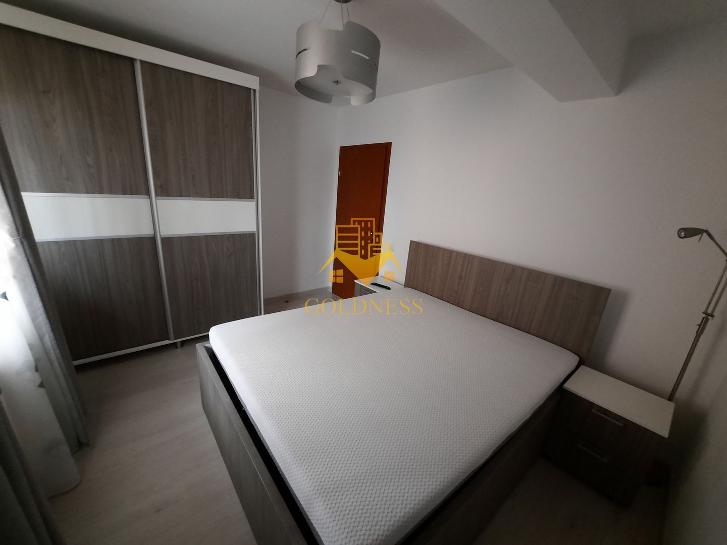 2 camere decomandate,Garaj ,Andrei Muresanu, Pet Friendly,Zona Becas - Poză 2