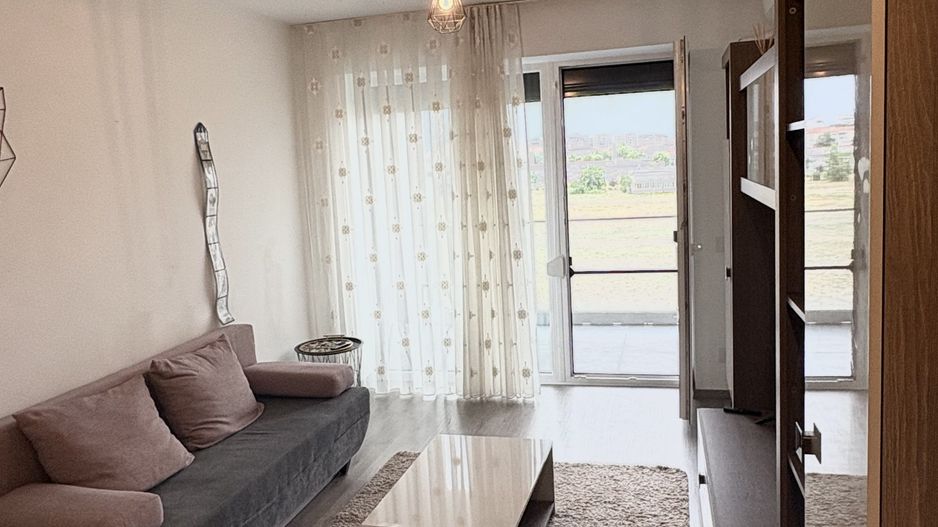 Apartament de închiriat - Poză 1