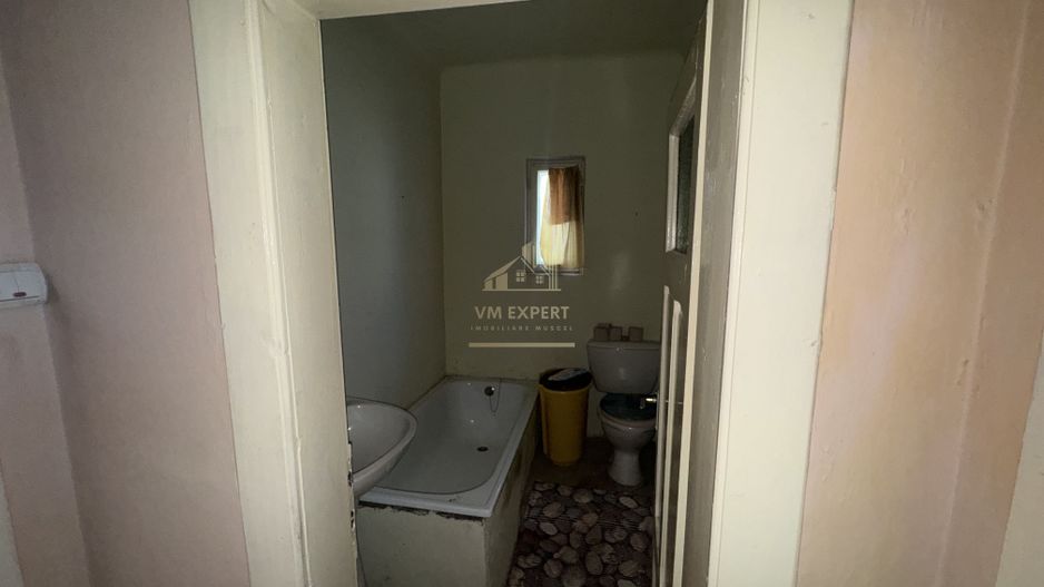 CASA 3 CAMERE+ANEXA 2 CAMERE GARAJ TEREN 2430MP BEREVOIESTI ARGES - Poză 11