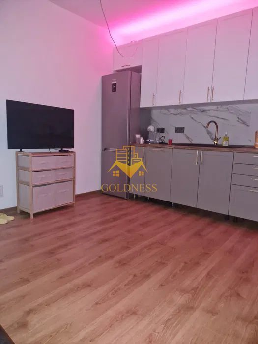 3 camere open-space, Parcare, Zona Fabricii, Piata Oser, Hornbach - Poză 8