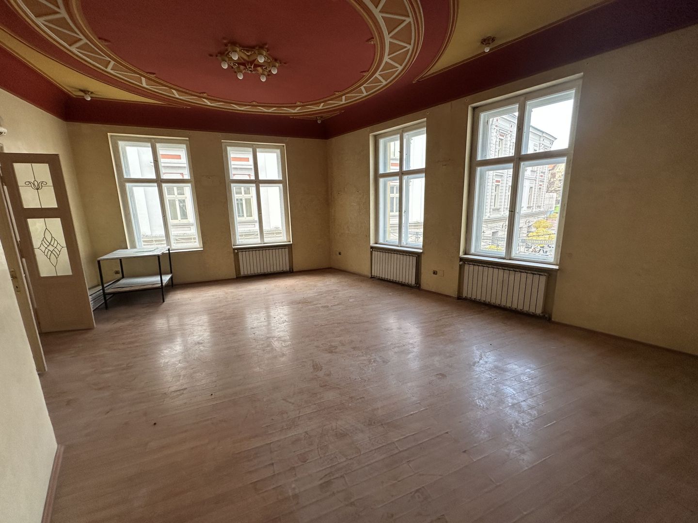 Spatiu pretabil restaurant zona Ultracentral - Poză 9