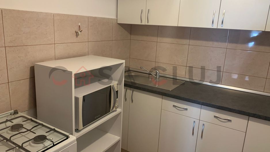CENTRAL, în inima Clujului - renovat, ideal pentru locuit sau investiție! - Poză 3
