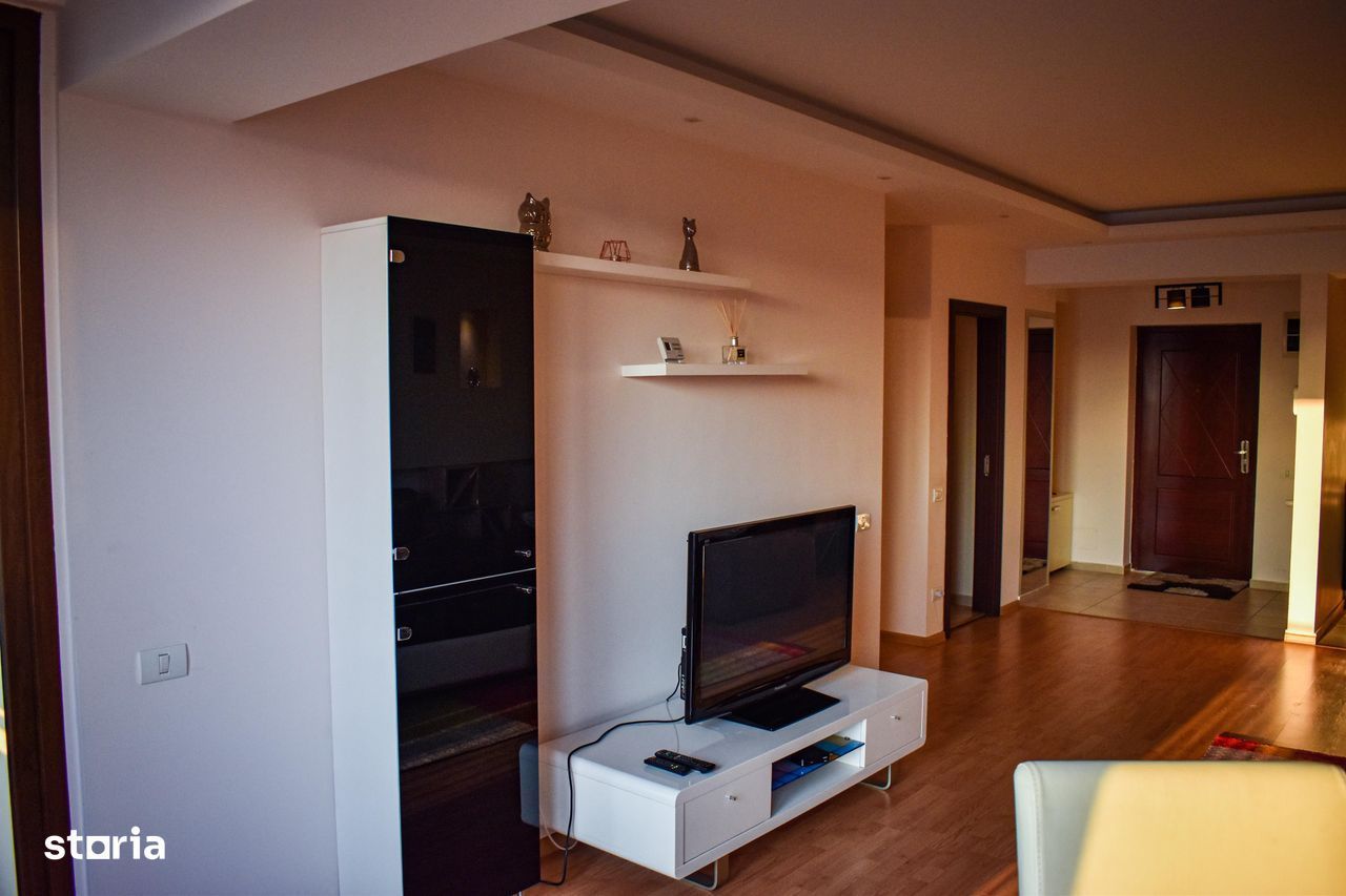 Vanzare Apartament 2 Camere  LUX vis-a-vis de Mall Vitan cu Centrala Proprie - Poză 2