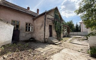 Casă de renovat cu teren 557 mp, central Str. Gh. Barițiu - Carei - Poză 9