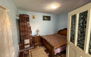 Casa + Teren 1676 Strada Principala Malul Mare - Poză 9