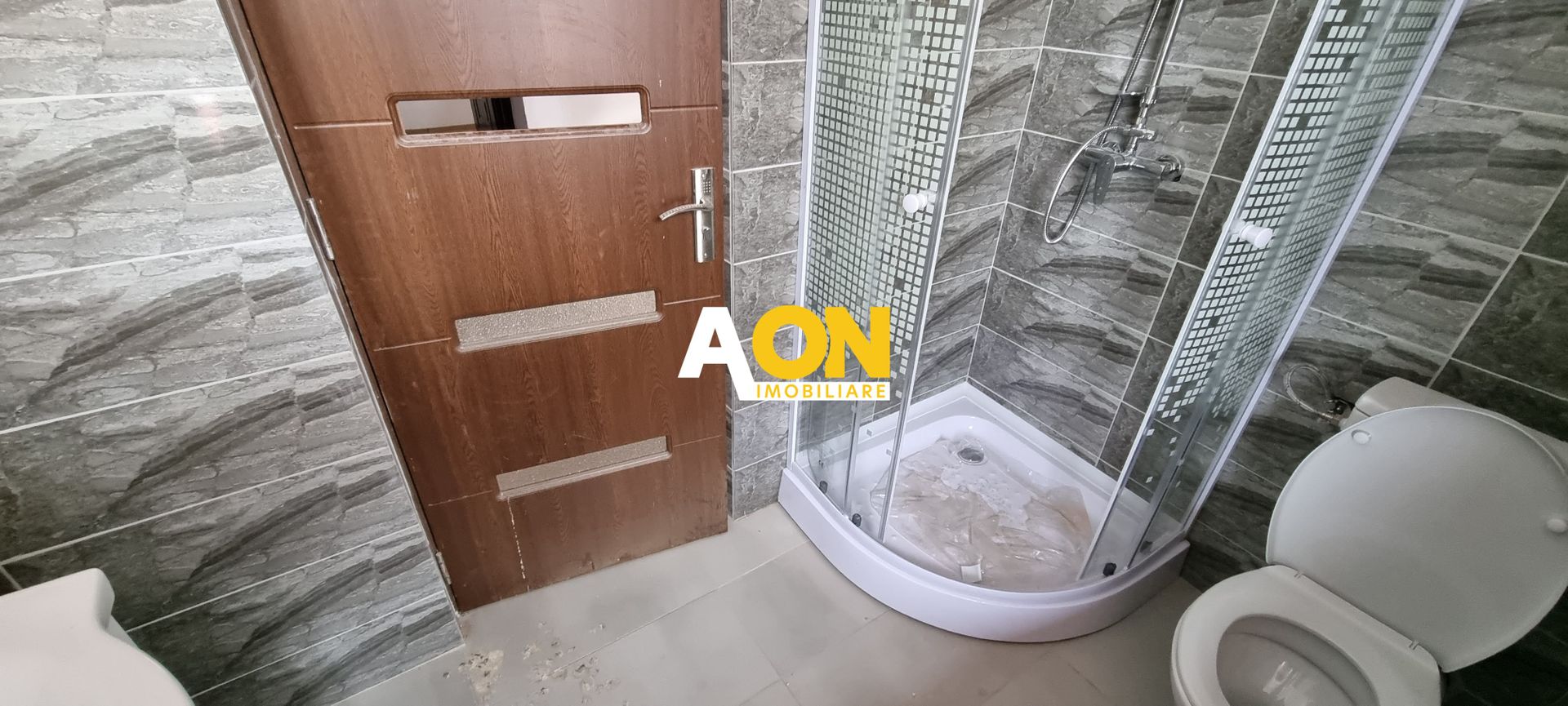De vanzare apartament 2 camere, scara interioara, Centru - Poză 4