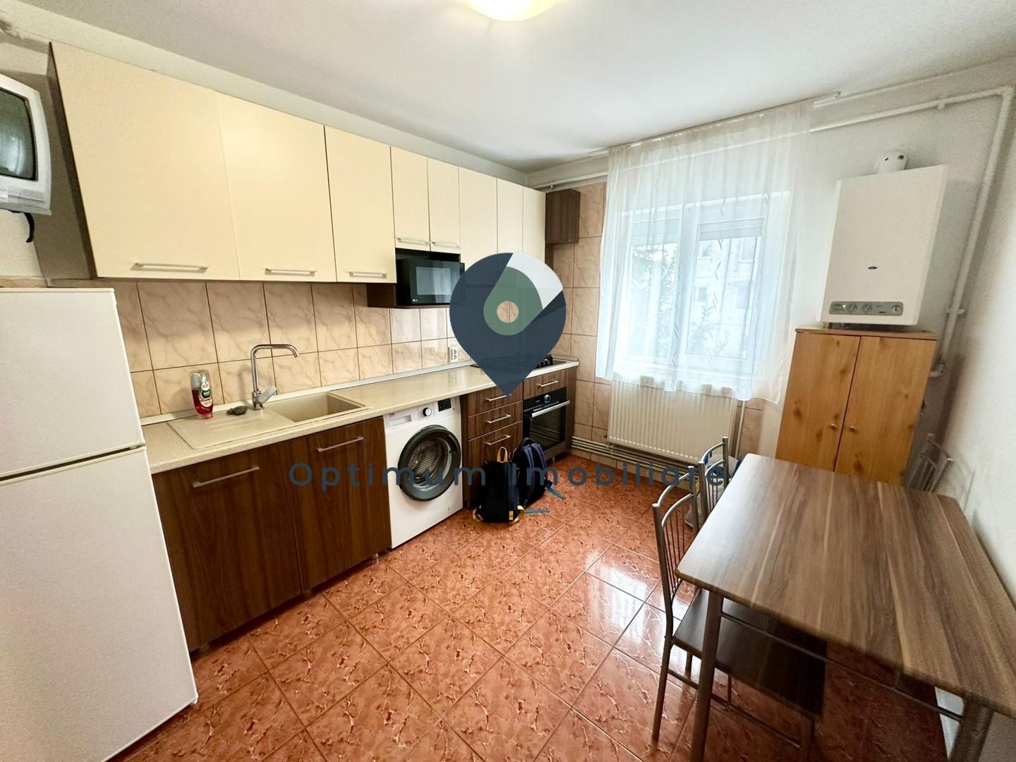 Apartament cu 2 camere, etaj 1, decomandat, de inchiriat in Zorilor ! - Poză 6