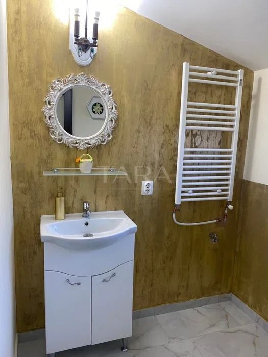 Casa cu 3 camere de vanzare in Dambul Rotund - Poză 5