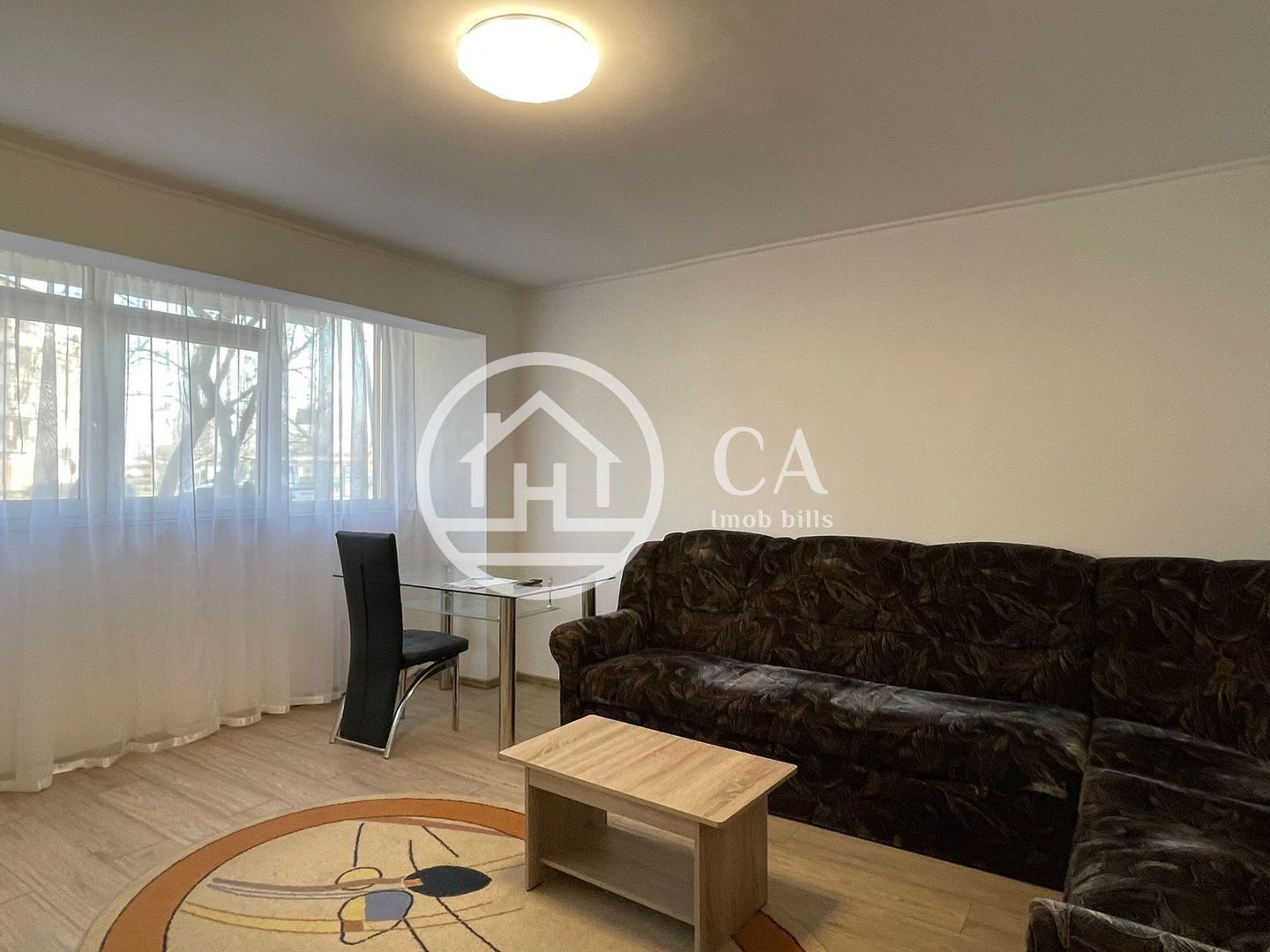 Apartament cu 3 camere de inchiriat în zona Calea Aradului, Oradea - Poză 2