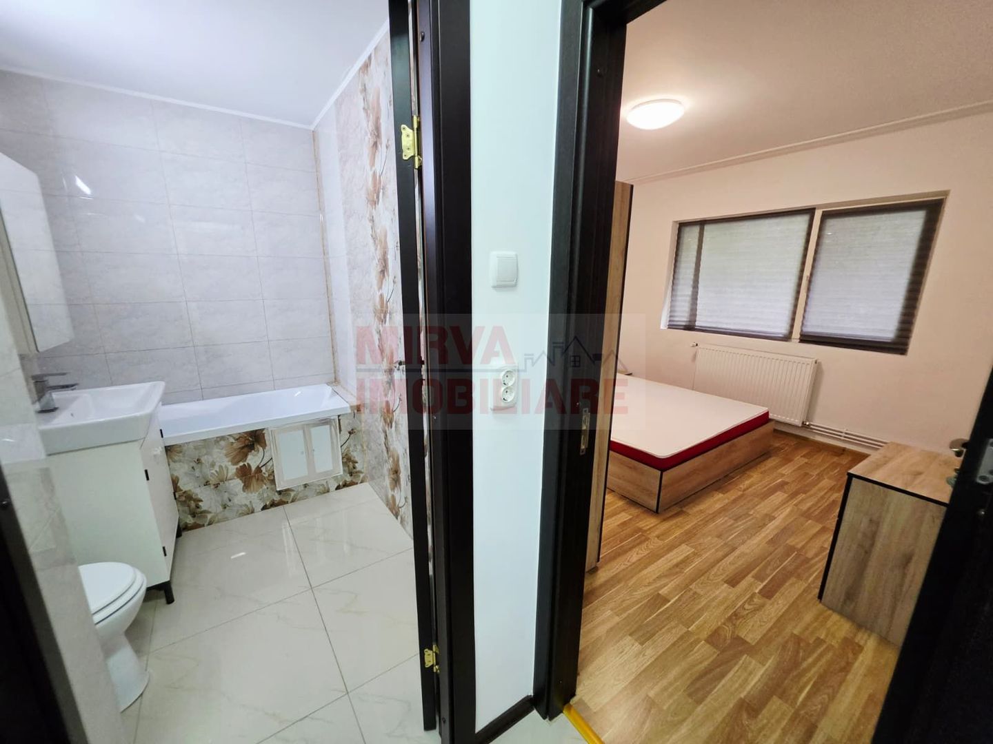 Apartament 3 camere de inchiriat, 9 Mai, 2 bai, beci - Poză 20
