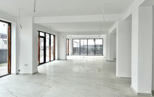 Spațiu Comercial / Sanpetru / 156 mp utili / Parcare 8 Locuri