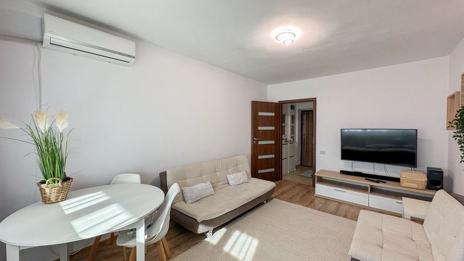 De Inchiriat Apartament 3 camere Drumul Taberei-Metrou T. Vladimirescu - Poză 1