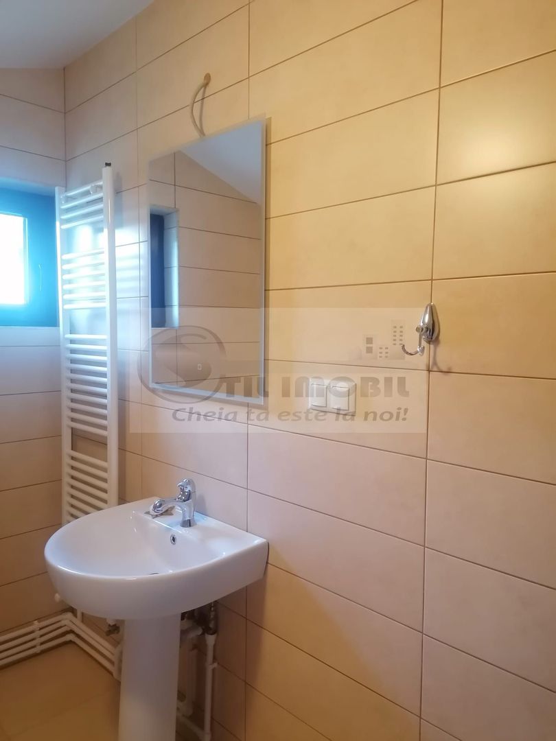 Casa /Vila de inchiriat Bucium - 850 euro - Poză 13