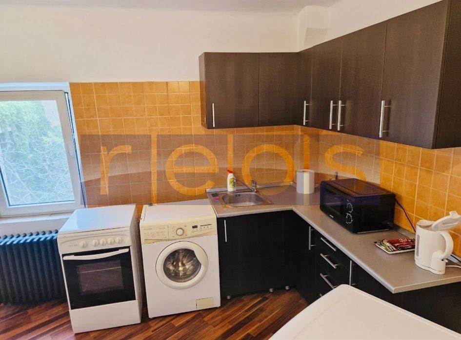 VANZARE  2  APARTAMENTE INDEPENDENTE  INTR-O VILA RENOVATA -144 mp - UNIRII - Poză 6