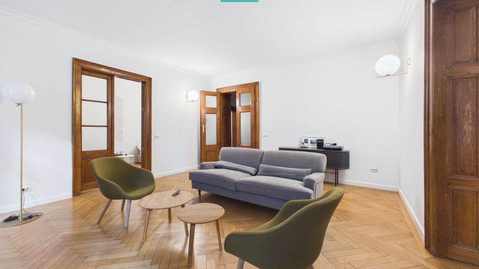Apartament cu 3 camere Ultracentral - Poză 3