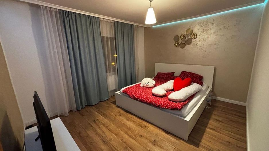 Steaua | 2 Camere | Decomandat. - Poză 1