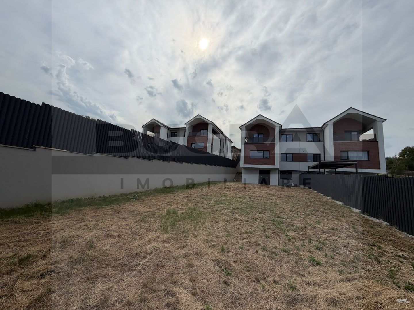 Casa Unifamiliara Premium de 314mp, teren 600, garaj, zona Romul Ladea - Poză 10