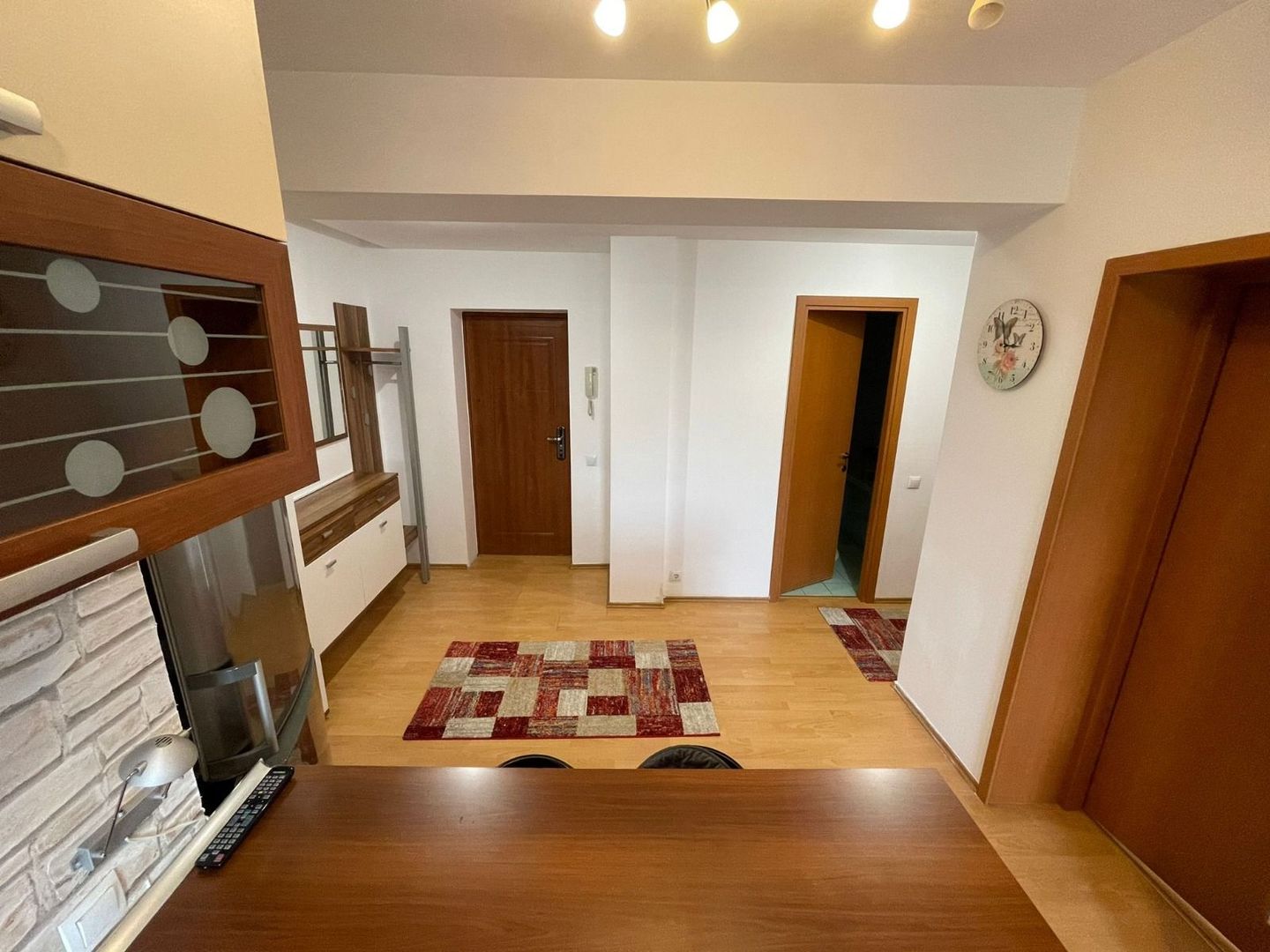 De închiriat: apartament 2 camere - Ten Blocks - Păcii - metrou - Poză 9