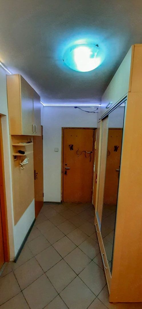 Apartament 3 camere de vanzare, parcare, boxa, bloc reabilitat-13 Septembrie - Poză 3