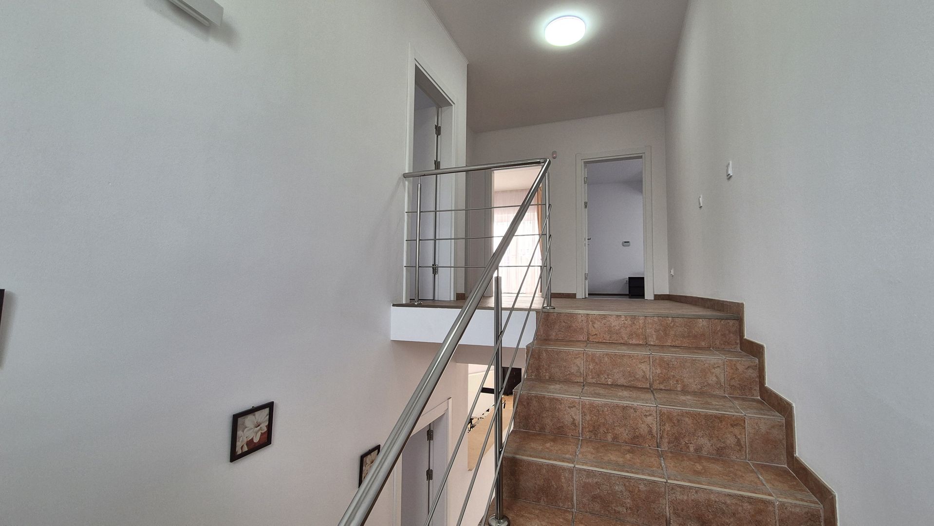 Casă cu 5 camere, 220 mp, teren 500 mp – Bragadiru, langa Bucuresti - Poză 13