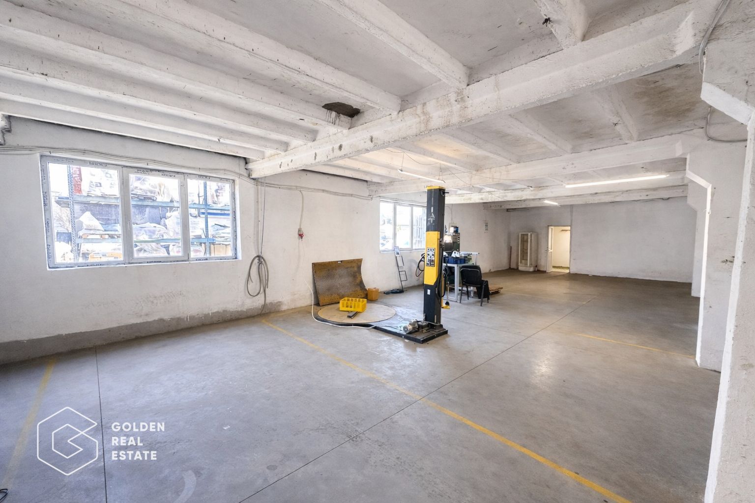 Hala 300mp, 3 camere, parter, pretabil destinatii multiple, zona Aeroport - Poză 5