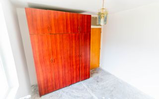 Fără comision! Apartament decomandat, 3 camere, an 1985, etj. 5, bloc anvelopat - Poză 2