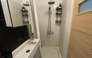 Apartament 2 camere de vânzare  |  Decomandat | Mobilat | Vedere Superbă - Poză 10
