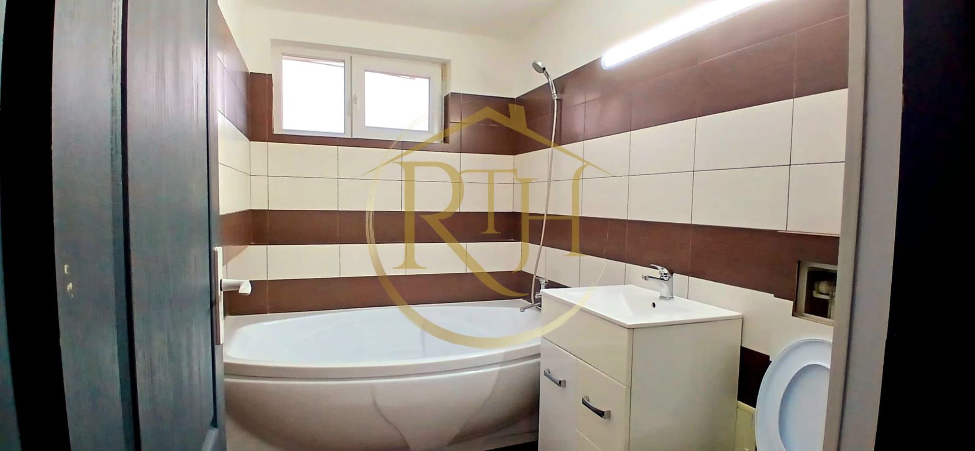 Oferim spre inchiriere un ap cu 3 camere nou in Girocului la mansarda! - Poză 14