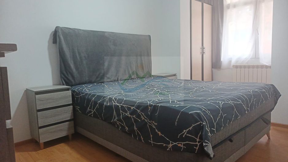 Apartament 3 camere de vânzare . - Poză 8