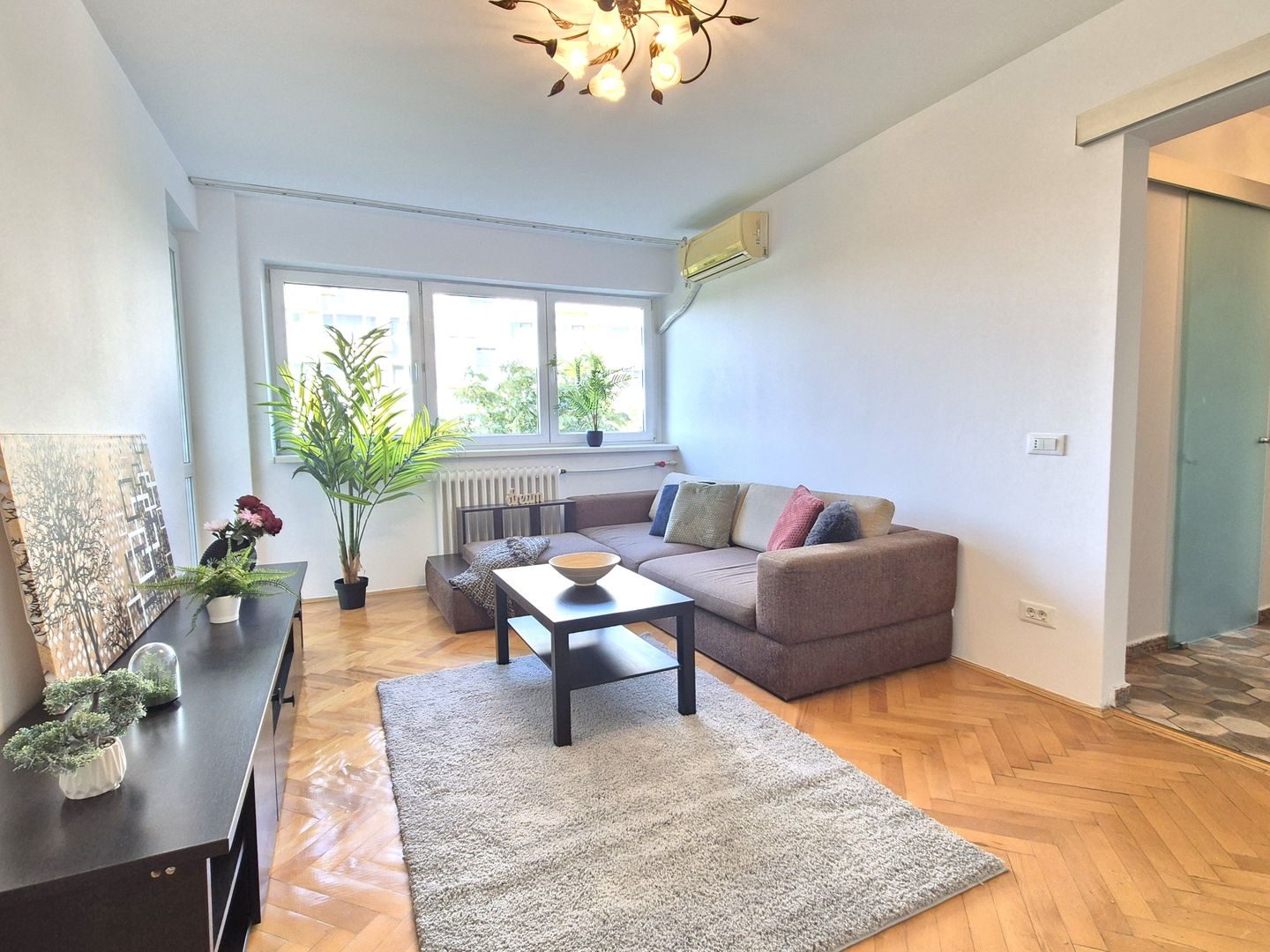 COMISION 0% - Apartament 2 camere 54mp luminos la 3 minute metrou Parc Bazilescu - Poză 4