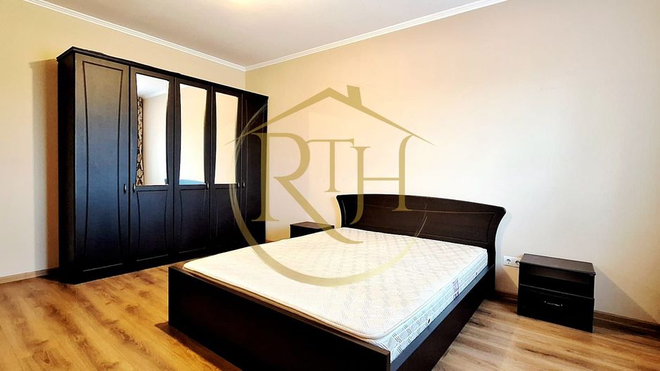 Oferim spre inchiriere, Casa-Duplex cu 4 camere in Dumbravita aproape de Lidl - Poză 12