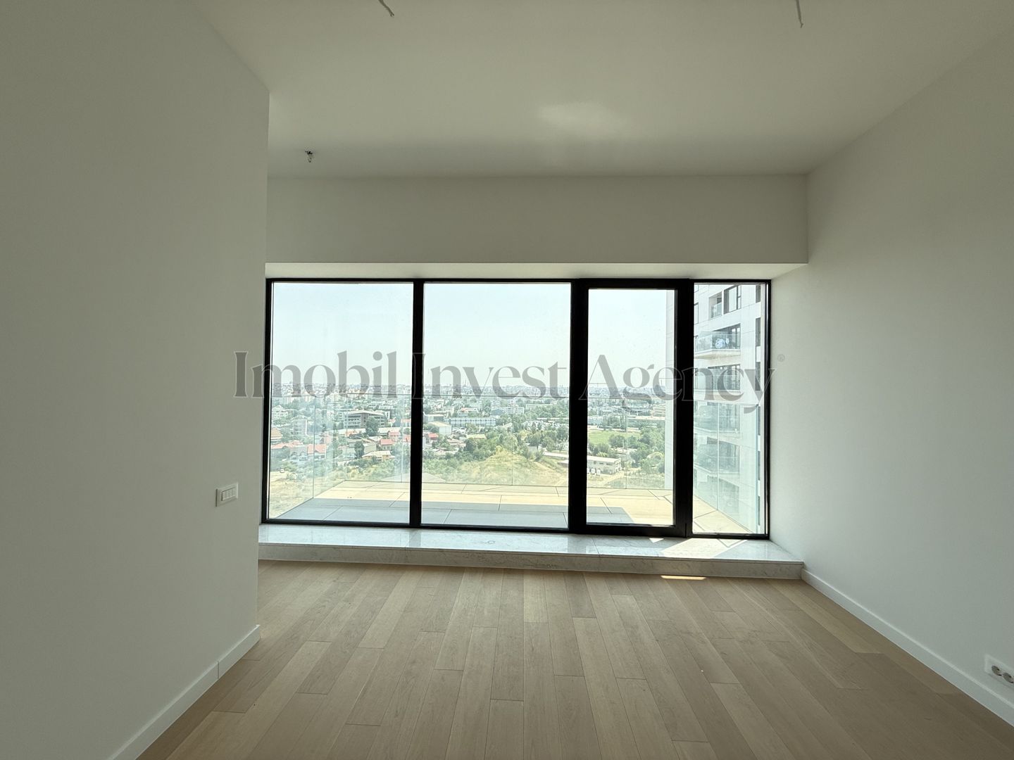 Apartament 3 camere nemobilat in One Verdi Park loc de parcare inclus - Poză 10