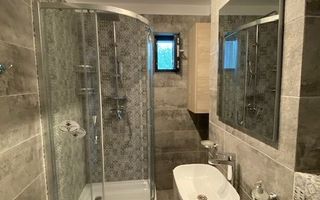 Apartament 2 camere renovat Astra Brasov - Poză 1