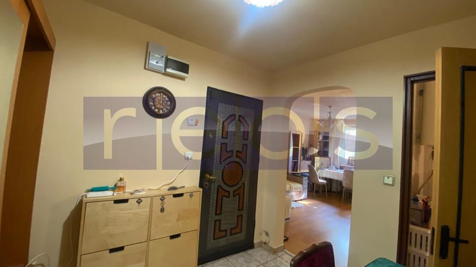 Apartament 4 camere | Teiul Doamnei - Poză 4