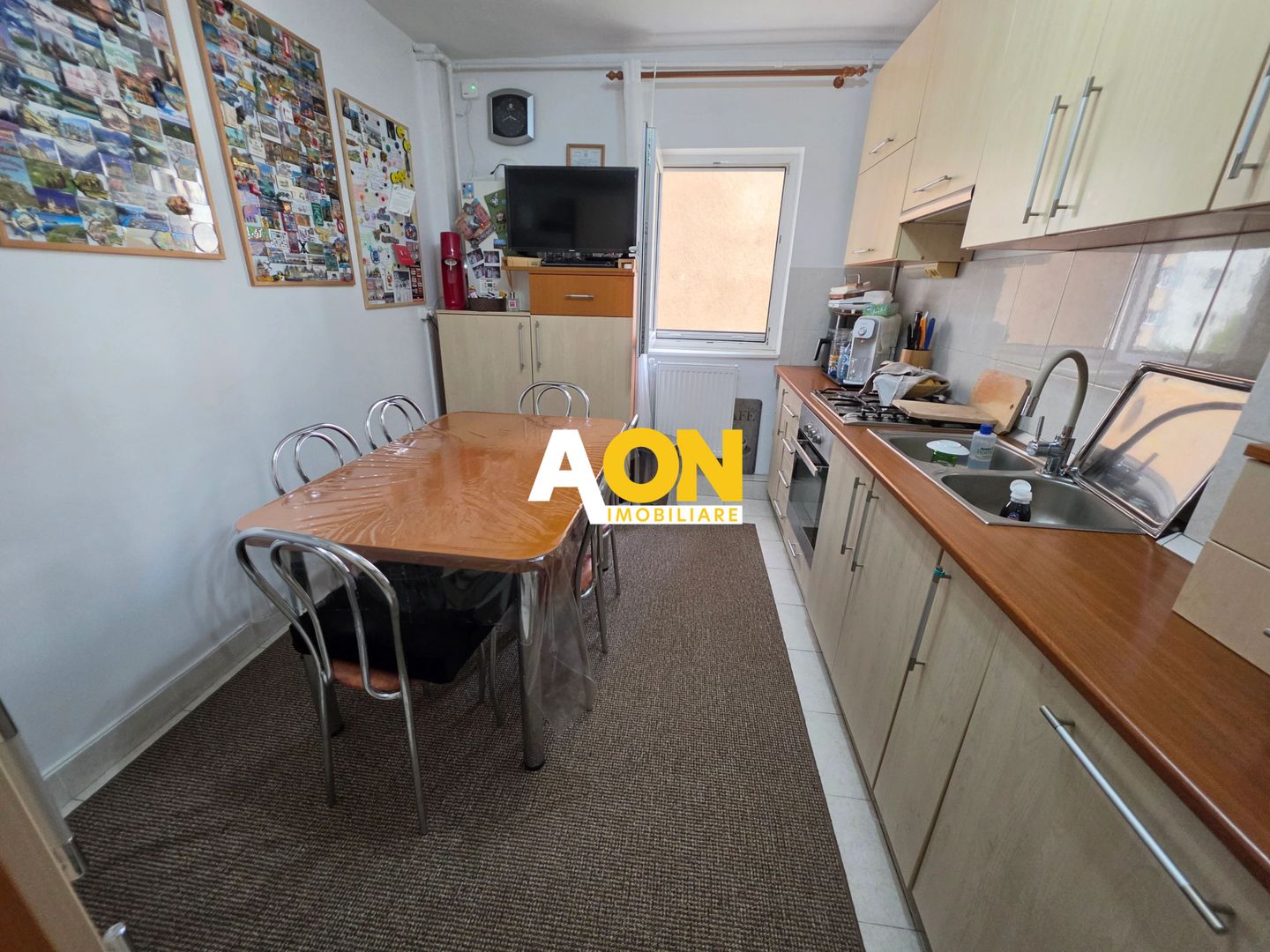 Apartament 4 Camere, 2 Bai, Etaj 3, Zona Cetate - Poză 15