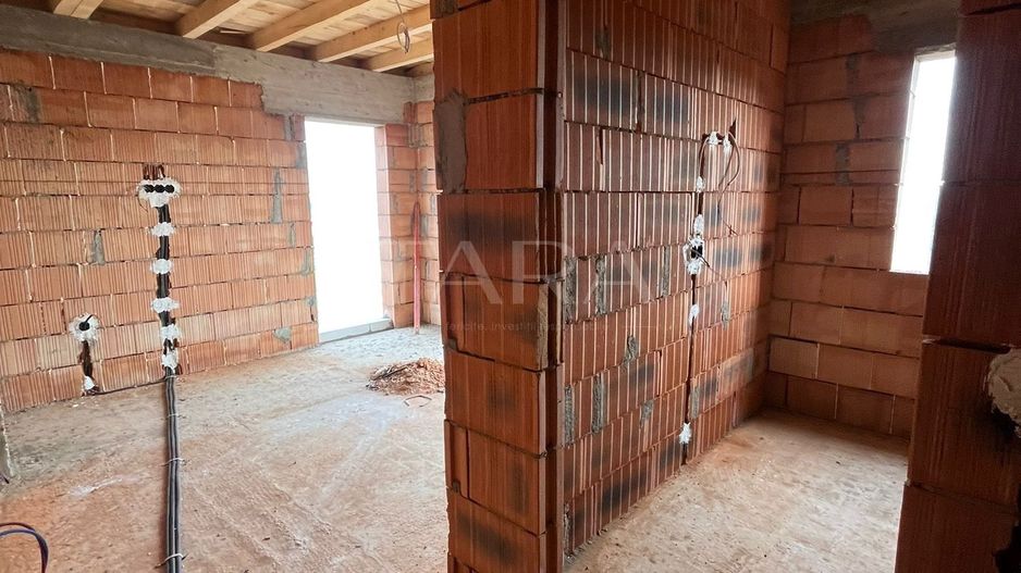 Duplex semifinisat cu 4 camere în Sânnicoara - Poză 6