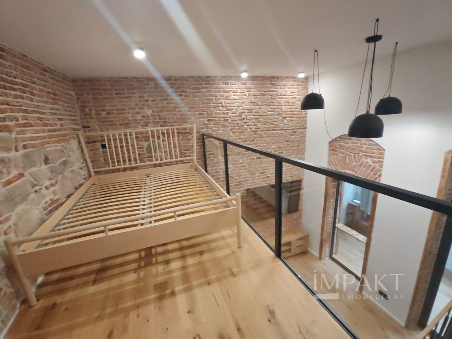 Apartament cu 2 camere LUX in zona Ultracentrala - Poză 3