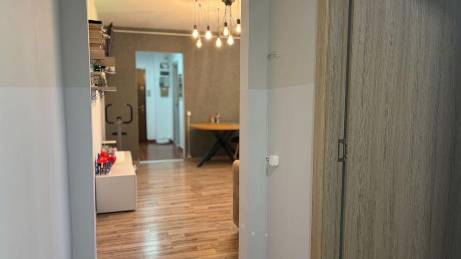 Apartament cu trei camere, zona Straduintei, 95.000€ negociabil - Poză 15