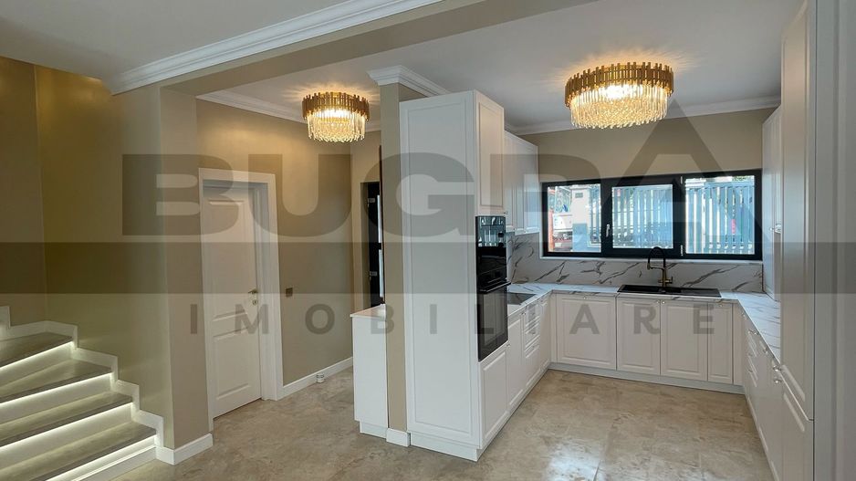 Duplex modern, 4 camere, parcari, terasa, zona Voronet - Poză 1