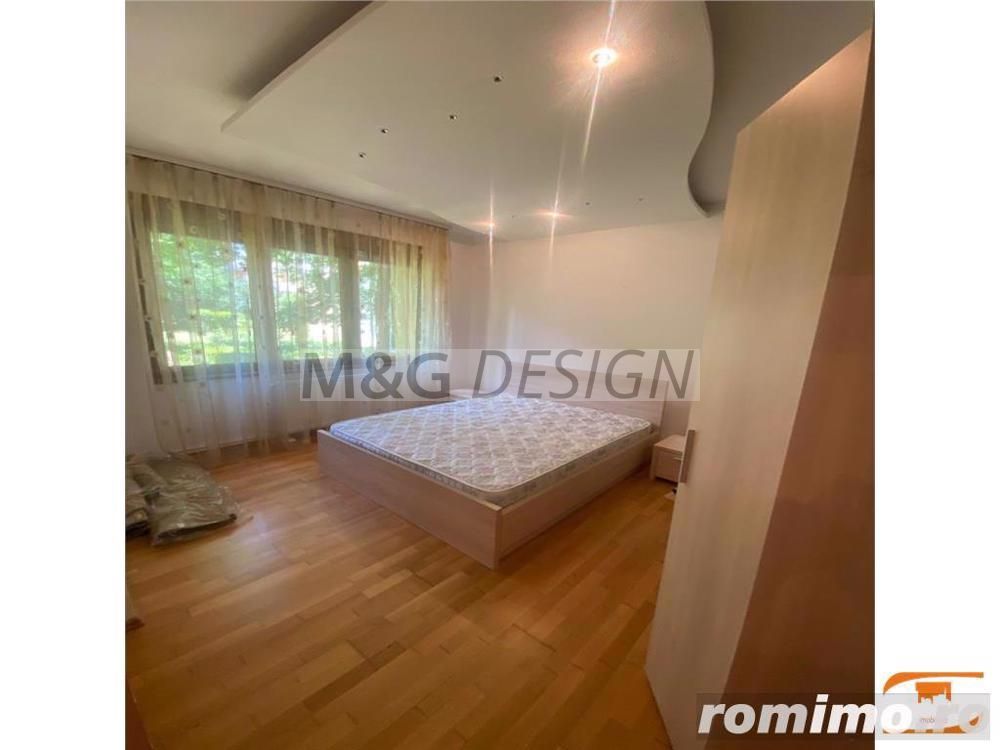 3 camere decomandat  zona Medicina - CENTRALA PROPRIE - Poză 7